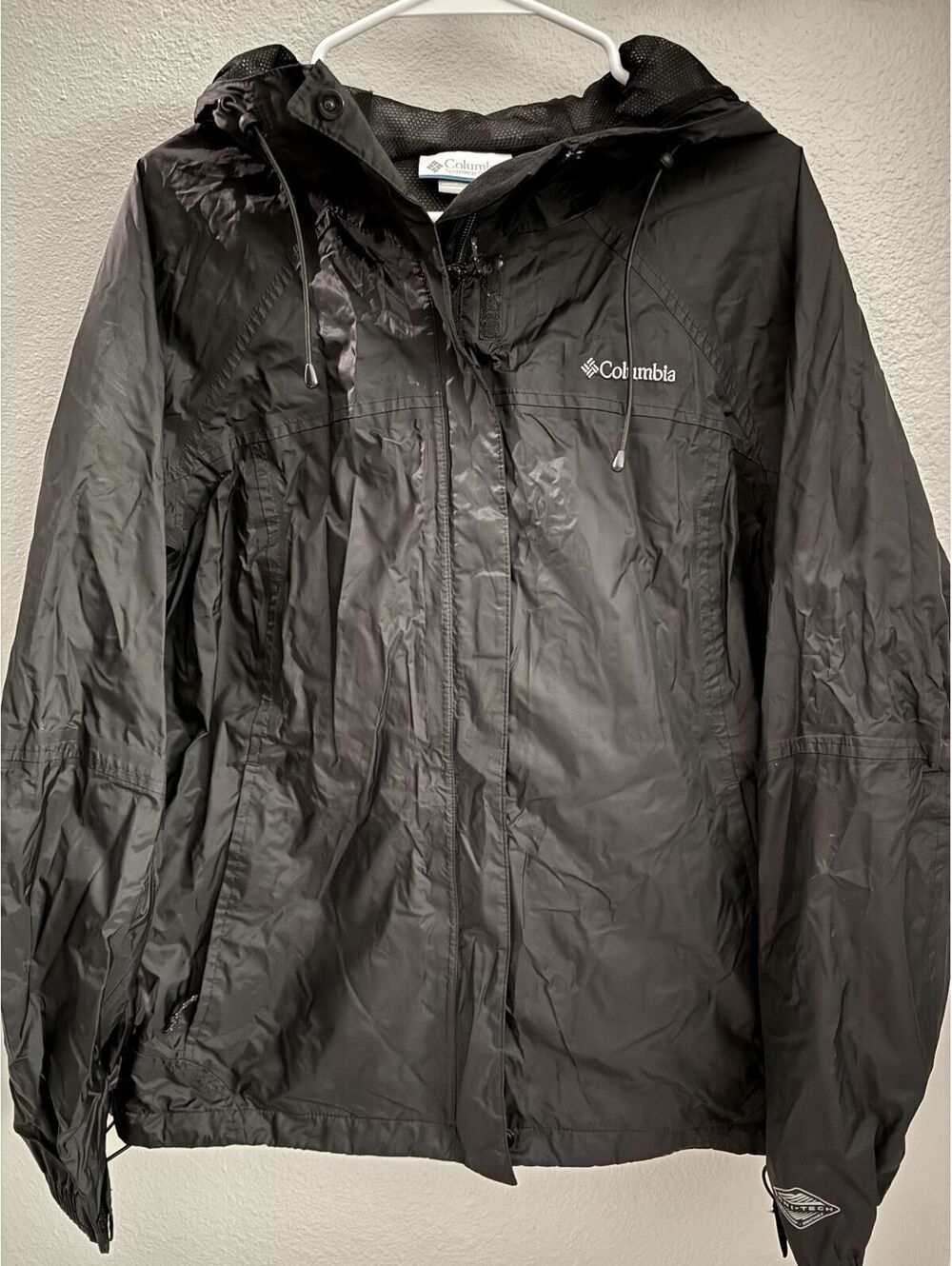 Columbia Women's Black Omni-Tech Waterproof Raincoat  - Size 1X